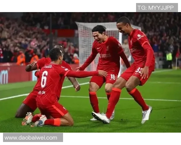 心理素质对决赛后分析深圳足球队与武汉足球队的心理博弈与表现